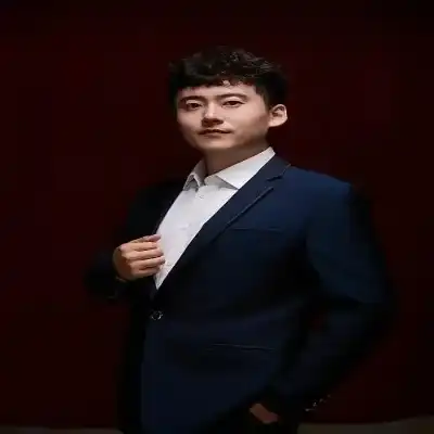 于希月